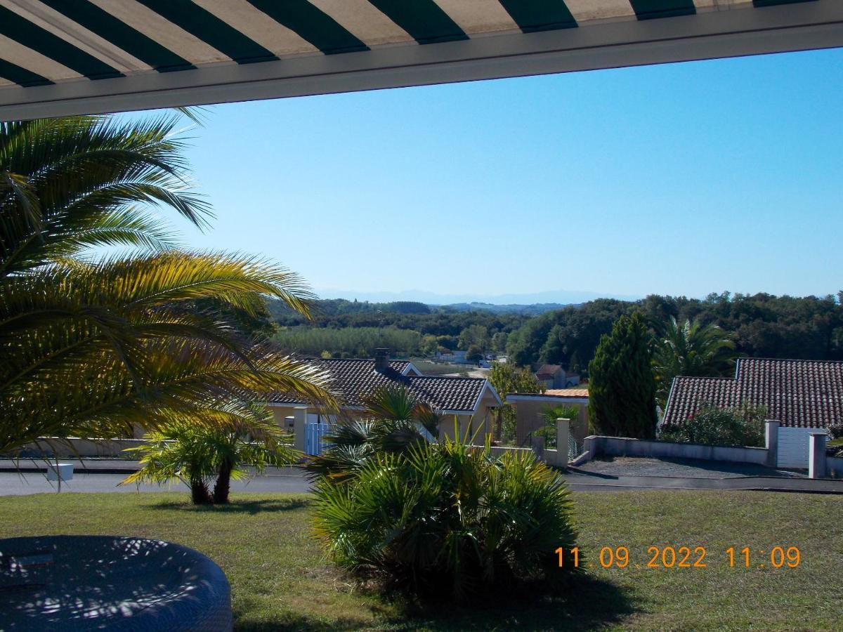 Maison Authentique Avec Spa Pres De Dax Et Son Jardin Villa Angoume Exterior photo